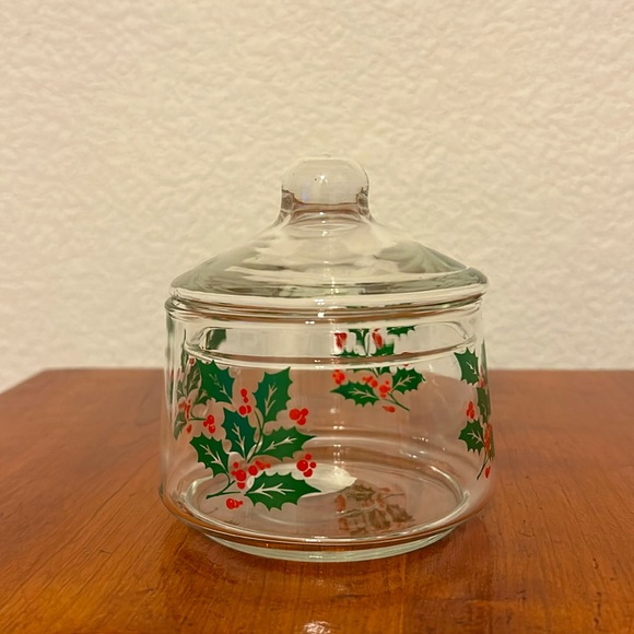 Indiana Glass Snack Jar Holly Candy Jar With Lid Item # 5979 Made in USA - Picture 4 of 5